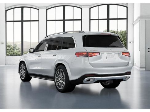 New 2026 Mercedes-Benz GLS 580 4MATIC image 28