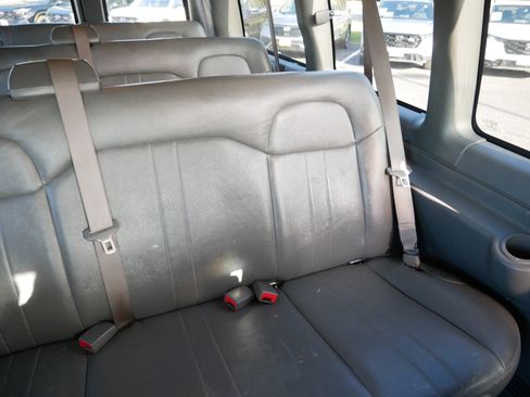 Used 2019 GMC Savana 3500 LS w/ Cold Climate Package image 14