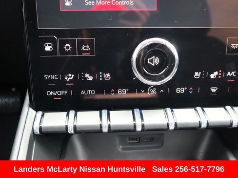 Used 2026 GMC Terrain Denali w/ LPO, Floor Liner Package image 22