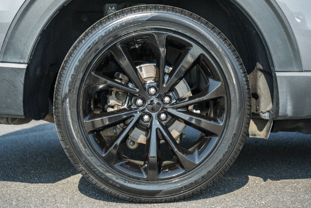 Used 2021 Ford Explorer Platinum w/ Equipment Group 601A AWD/4WD image 21