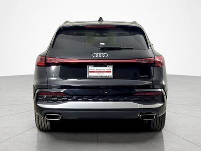 Used 2025 Audi Q5 Premium w/ 19" Wheel Package