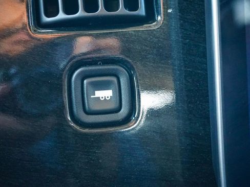 Used 2023 GMC Savana 2500 Extended image 70