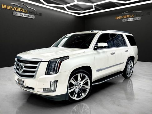 Used 2015 Cadillac Escalade Premium AWD/4WD image 1