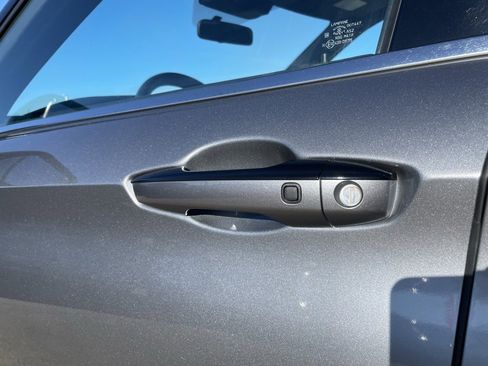 Used 2023 Mitsubishi Outlander SE Black Edition image 53