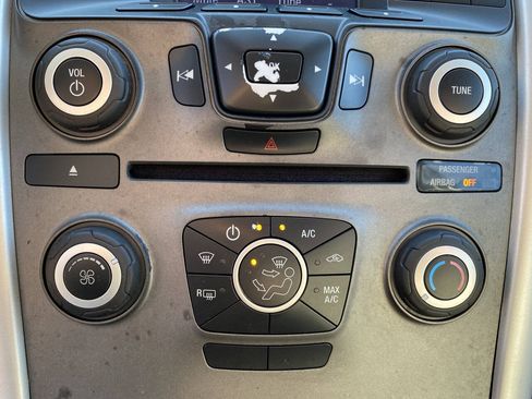 Used 2013 Ford Edge SE FWD image 26
