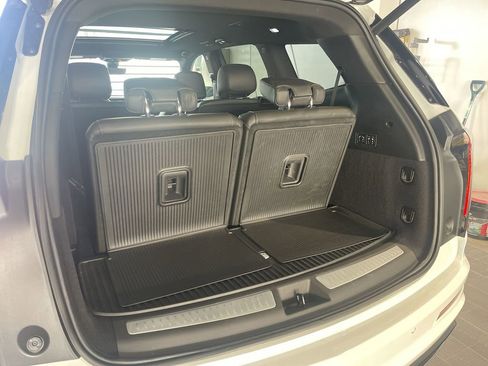 Certified 2023 Cadillac XT6 Sport w/ Technology Package image 15