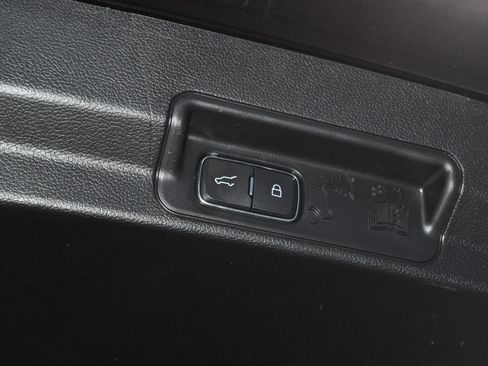 Used 2021 Ford Explorer ST w/ Equipment Group 401A AWD/4WD image 32