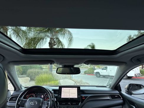 Used 2022 Toyota Camry XSE image 14