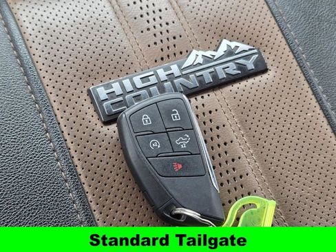 Used 2024 Chevrolet Silverado 2500 High Country w/ Z71 Off-Road Package image 38