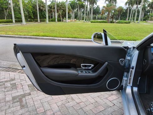 Used 2016 Bentley Continental GT AWD/4WD image 24