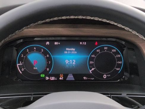 Used 2025 Volkswagen Atlas SE FWD image 25