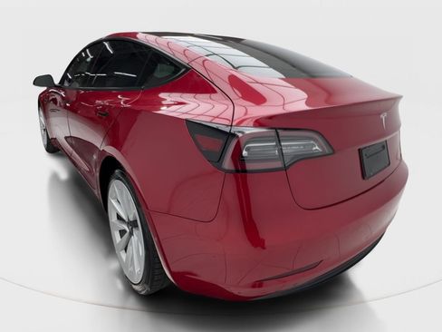 Used 2023 Tesla Model 3 Standard Range RWD image 10