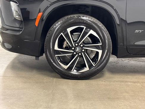 New 2026 Buick Enclave Sport Touring w/ Power Package image 10