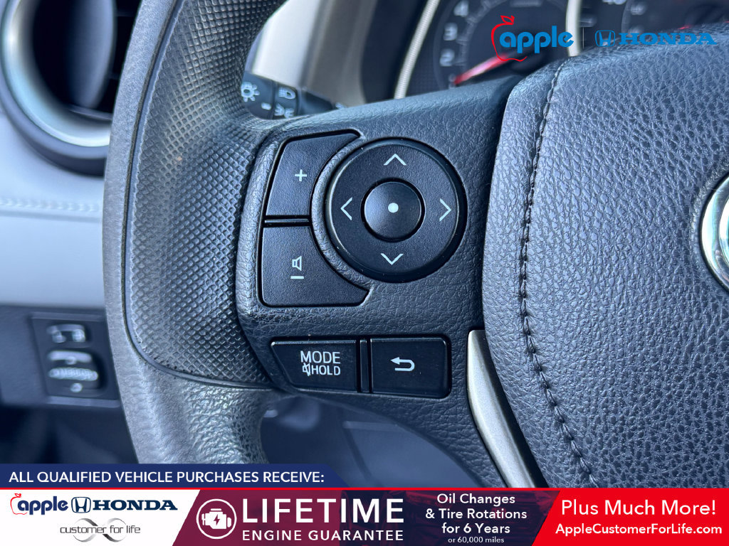 Used 2014 Toyota RAV4 XLE AWD/4WD image 23