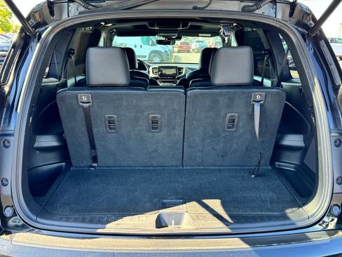 Used 2020 Honda Pilot Black Edition image 18