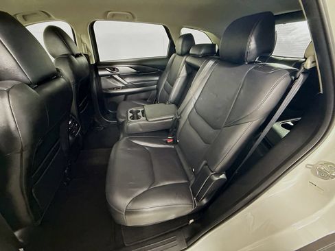 Used 2019 MAZDA CX-9 Touring FWD image 25