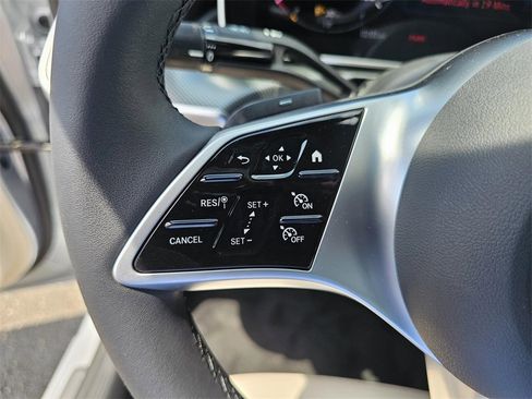 New 2025 Mercedes-Benz C 300 Sedan image 17