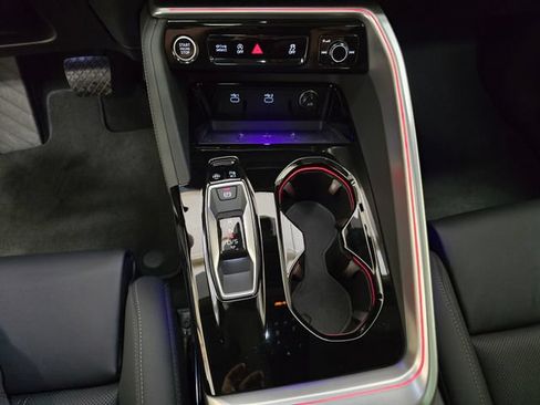 Certified 2025 Audi Q5 Premium Plus AWD/4WD image 22