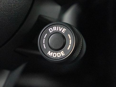 New 2025 Porsche Cayenne Coupe image 35