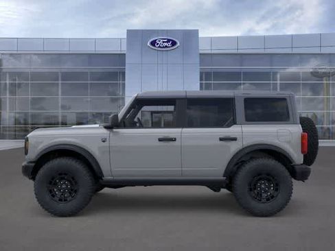 New 2026 Ford Bronco Big Bend w/ Black Diamond Package AWD/4WD image 3