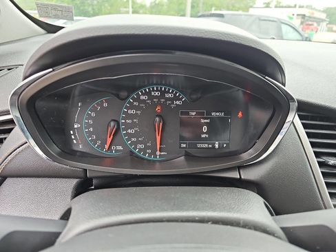Used 2017 Chevrolet Trax LT w/ LPO, Protection Package AWD/4WD image 10