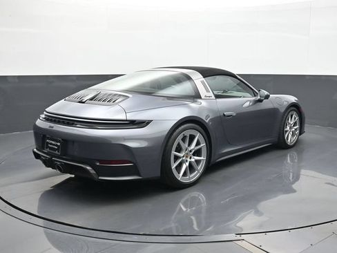 Certified 2026 Porsche 911 Targa 4 GTS AWD/4WD image 19