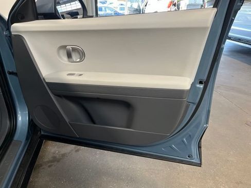 Used 2024 Hyundai Ioniq 5 SEL RWD image 12