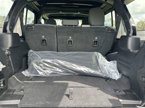 Used 2025 Jeep Wrangler Sahara 4xe w/ Safety Group image 12
