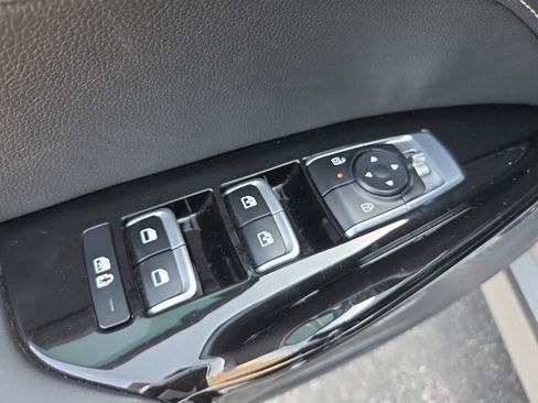 Used 2025 Kia K5 GT-Line w/ GT-Line Premium Package image 24