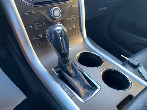 Used 2013 Ford Edge SEL FWD image 37