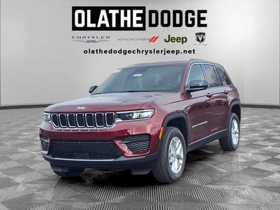 New 2025 Jeep Grand Cherokee Laredo w/ Luxury Tech Group I