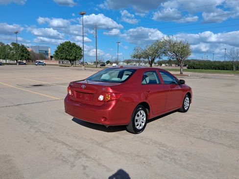 Used 2009 Toyota Corolla LE image 4
