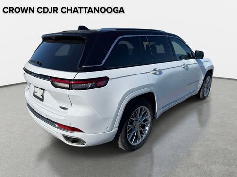 Certified 2024 Jeep Grand Cherokee Summit w/ Advanced Protech Group IV AWD/4WD image 6