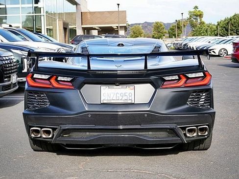 Used 2024 Chevrolet Corvette Stingray Preferred Cpe w/ Stealth Interior Trim Package RWD image 5