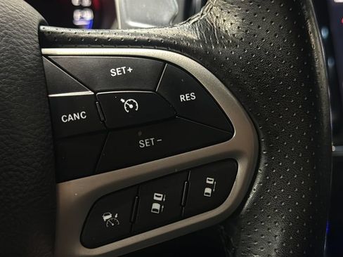 Used 2020 Jeep Grand Cherokee SRT w/ Trailer Tow Group IV AWD/4WD image 26