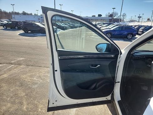 Certified 2023 Hyundai Tucson Limited image 11