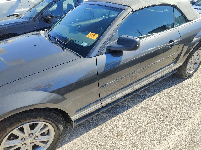 Used 2008 Ford Mustang Premium RWD image 6