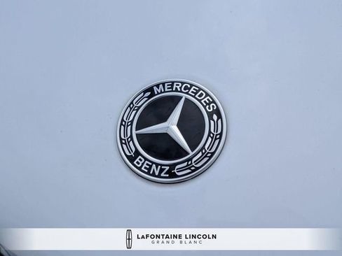 Used 2022 Mercedes-Benz CLA 250 4MATIC image 9