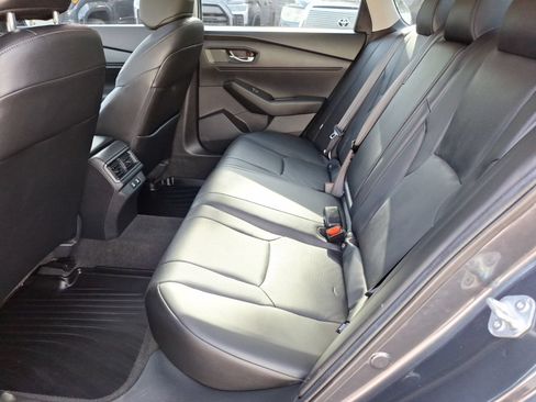 Used 2025 Honda Accord EX-L image 30