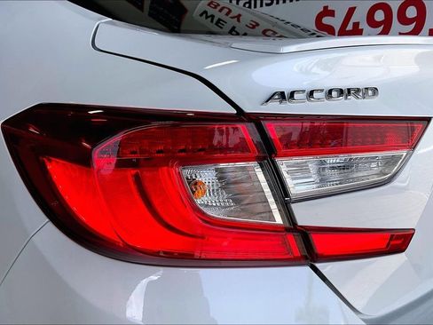 Used 2020 Honda Accord Sport image 17