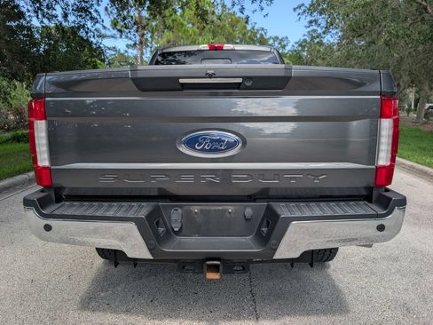 Used 2018 Ford F350 Lariat w/ Lariat Ultimate Package AWD/4WD image 6
