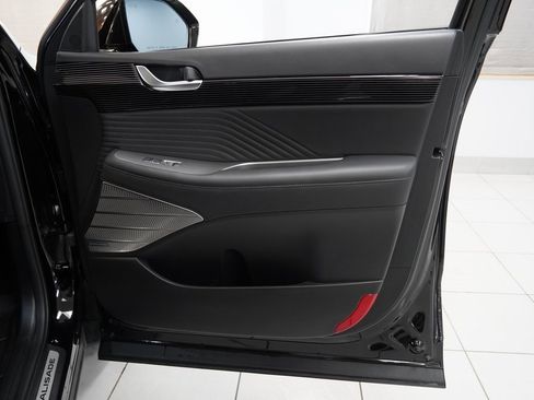 Used 2024 Hyundai Palisade Calligraphy image 34