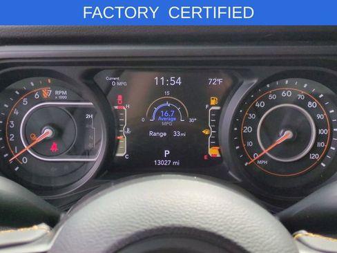 Certified 2024 Jeep Gladiator Sport image 15