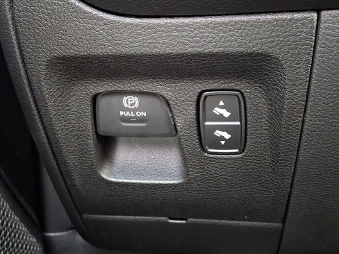 New 2026 RAM 1500 Big Horn AWD/4WD image 16