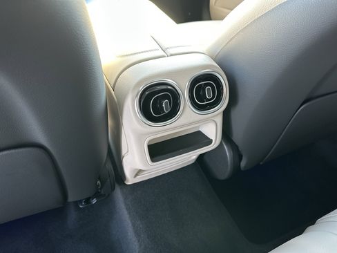 New 2026 Mercedes-Benz GLC 300 4MATIC image 27