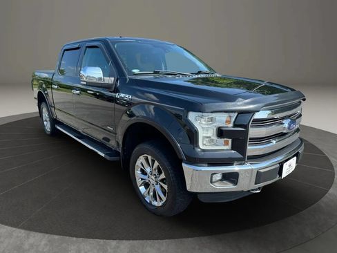 Used 2016 Ford F150 Lariat w/ Equipment Group 502A Luxury AWD/4WD image 8