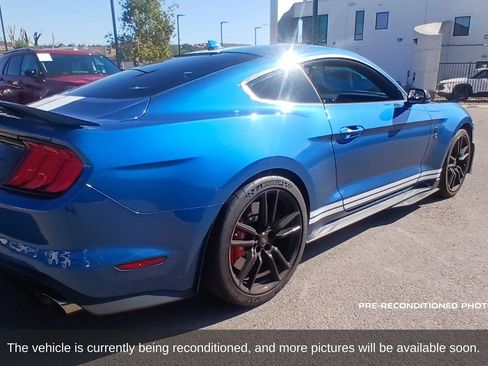 Used 2021 Ford Mustang Shelby GT500 w/ Technology Package RWD image 6