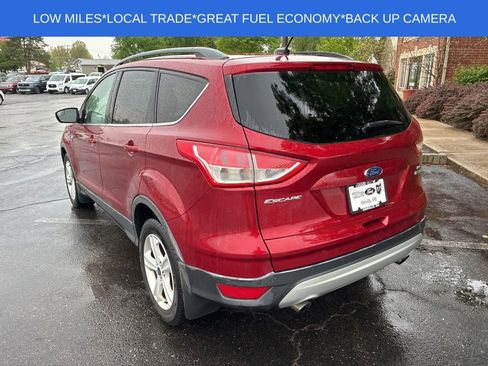 Used 2016 Ford Escape SE w/ Equipment Group 201A FWD image 10