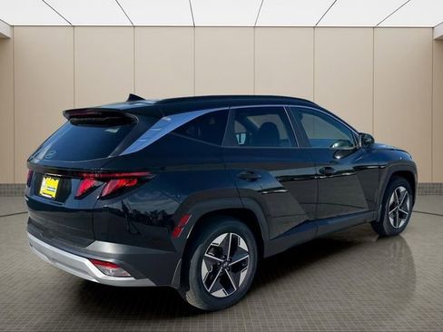 New 2026 Hyundai Tucson SEL FWD image 3