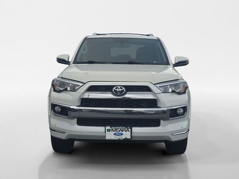 Used 2017 Toyota 4Runner Limited image 9